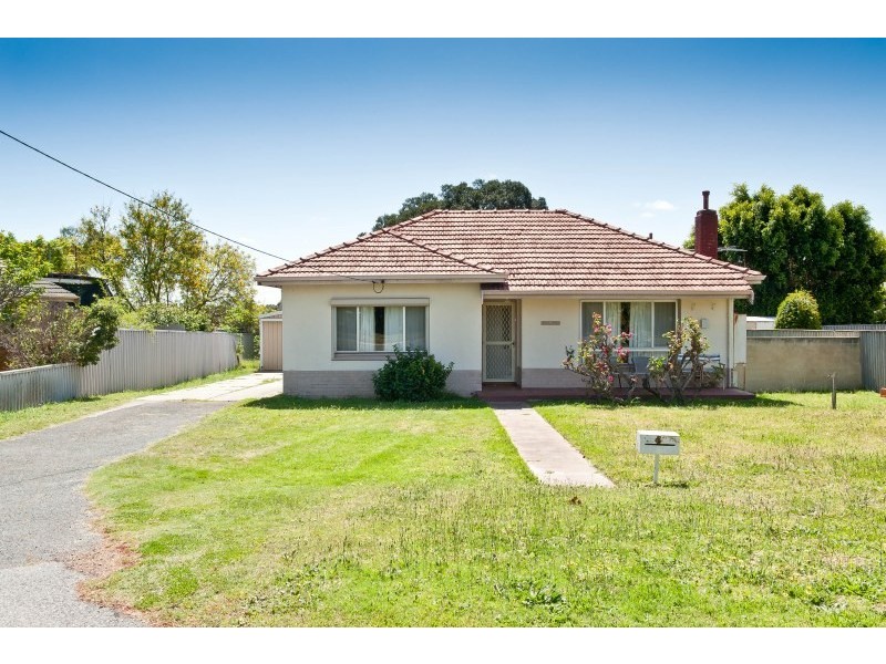5  Beagle Place, Belmont WA 6104