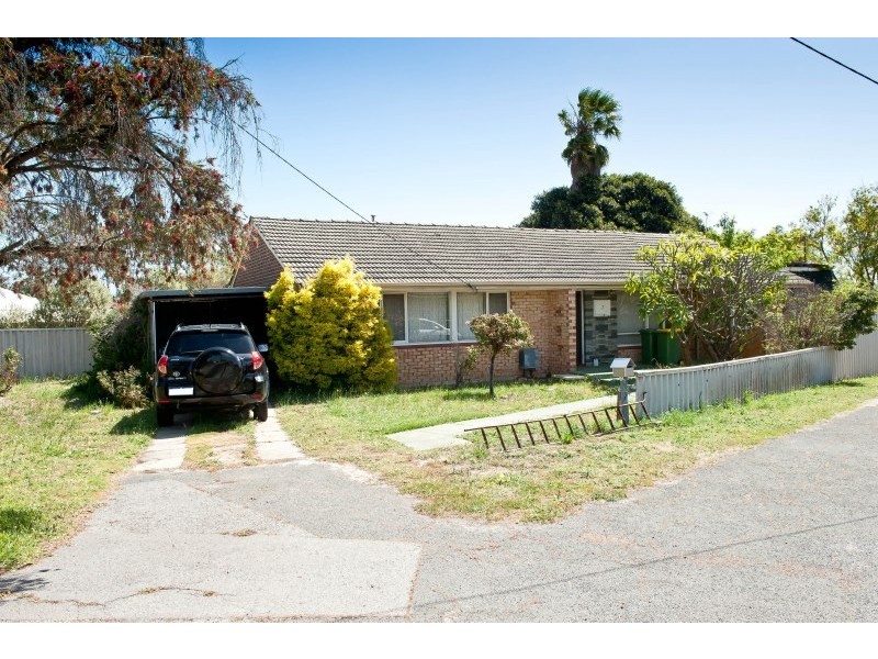 5  Beagle Place, Belmont WA 6104