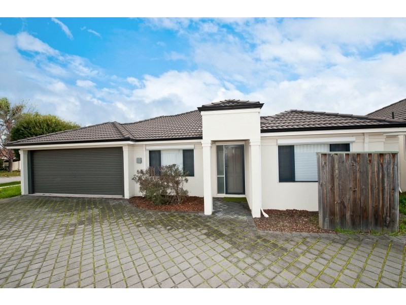 102A Mars Street, Carlisle WA 6101