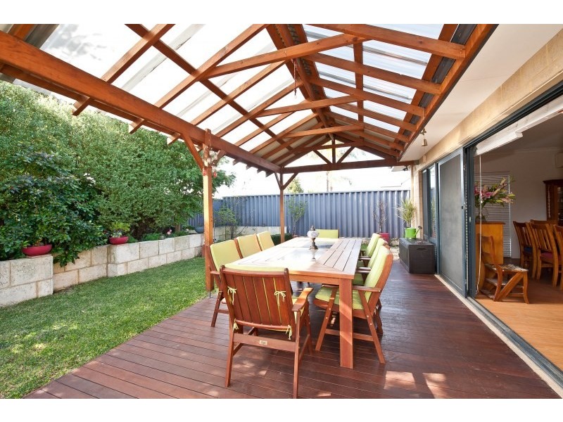 69 Solar Way, Carlisle WA 6101