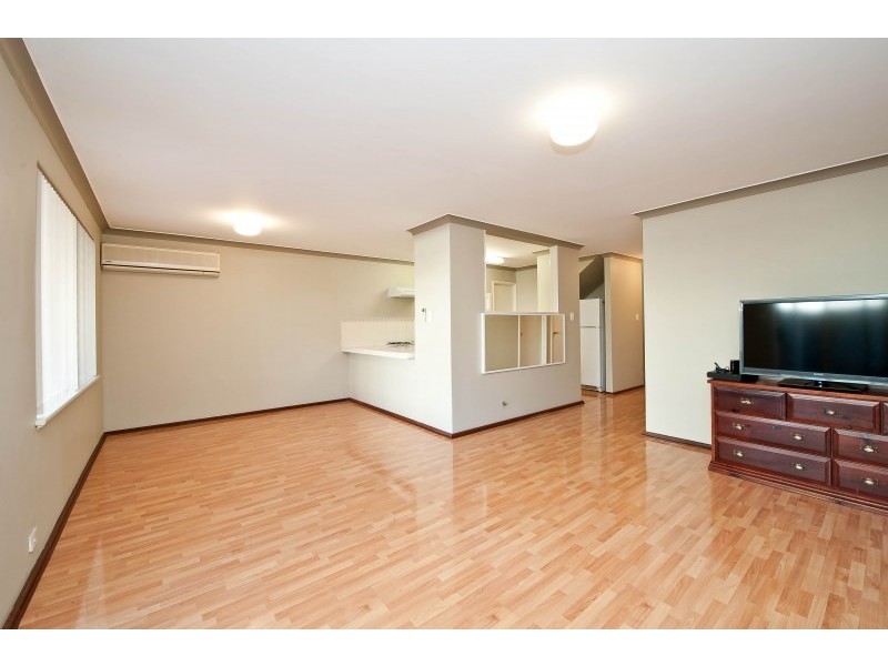 3/39 Leonora Street, Como WA 6152