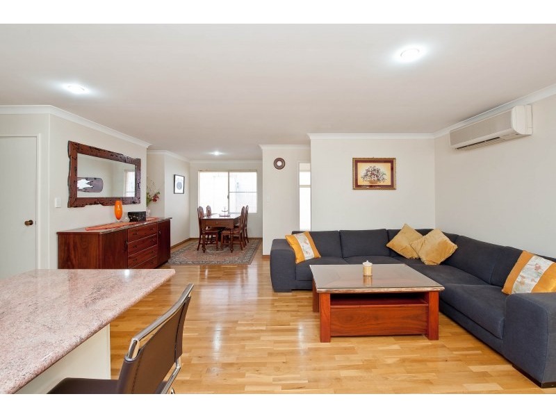 14 Lyons Street, Rivervale WA 6103