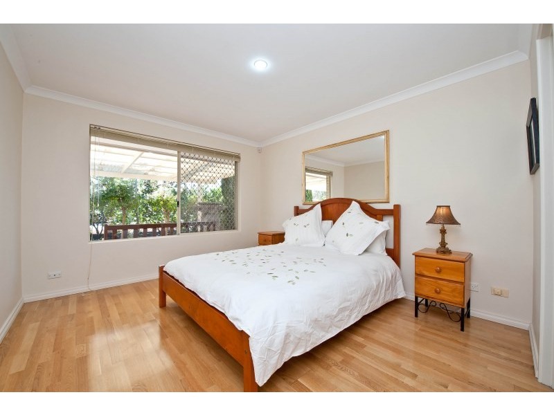 14 Lyons Street, Rivervale WA 6103