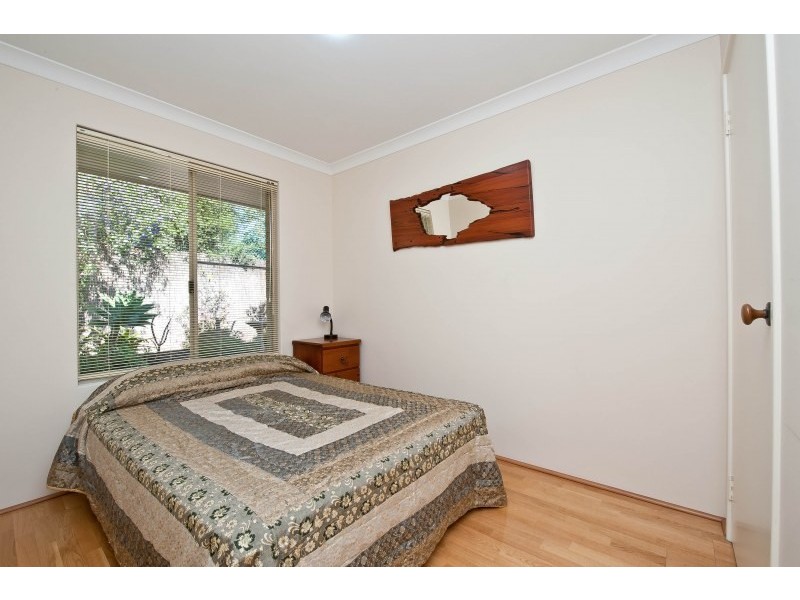 14 Lyons Street, Rivervale WA 6103