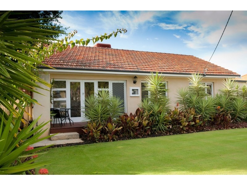 19 Connell Street, Belmont WA 6104