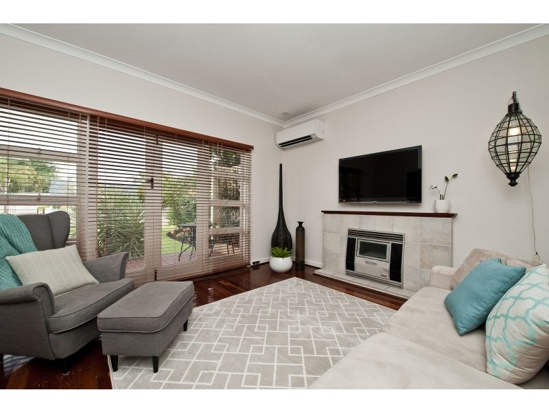 19 Connell Street, Belmont WA 6104