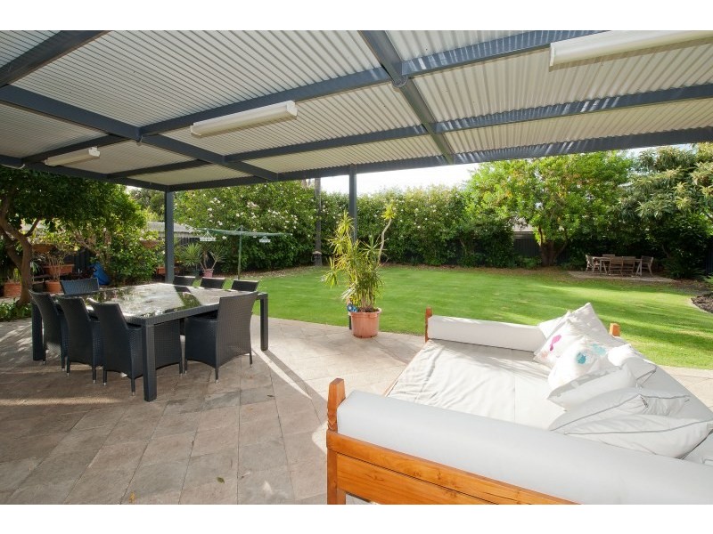 19 Connell Street, Belmont WA 6104