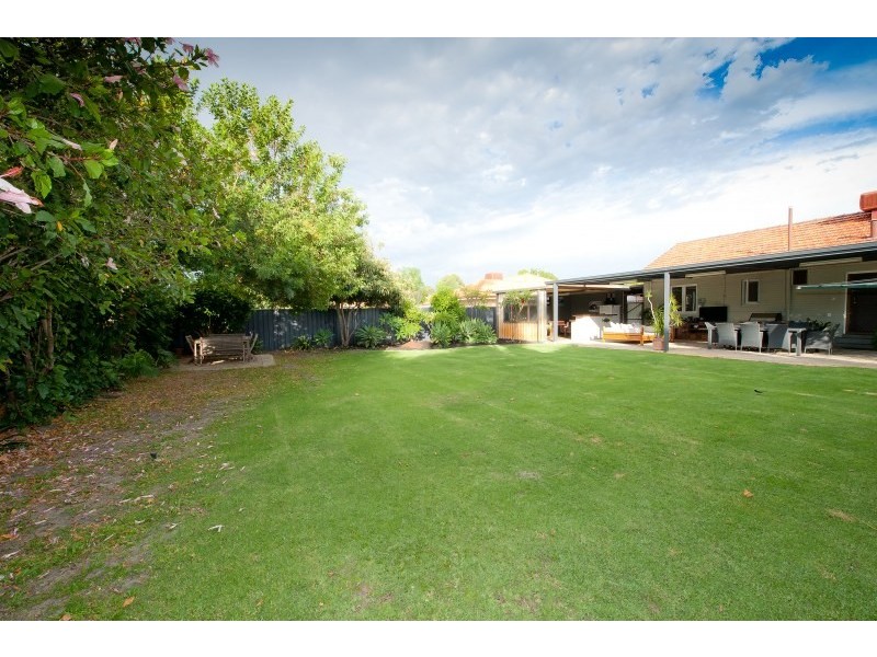 19 Connell Street, Belmont WA 6104