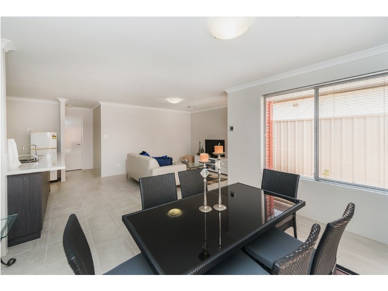 1/169 Leake Street, Belmont WA 6104