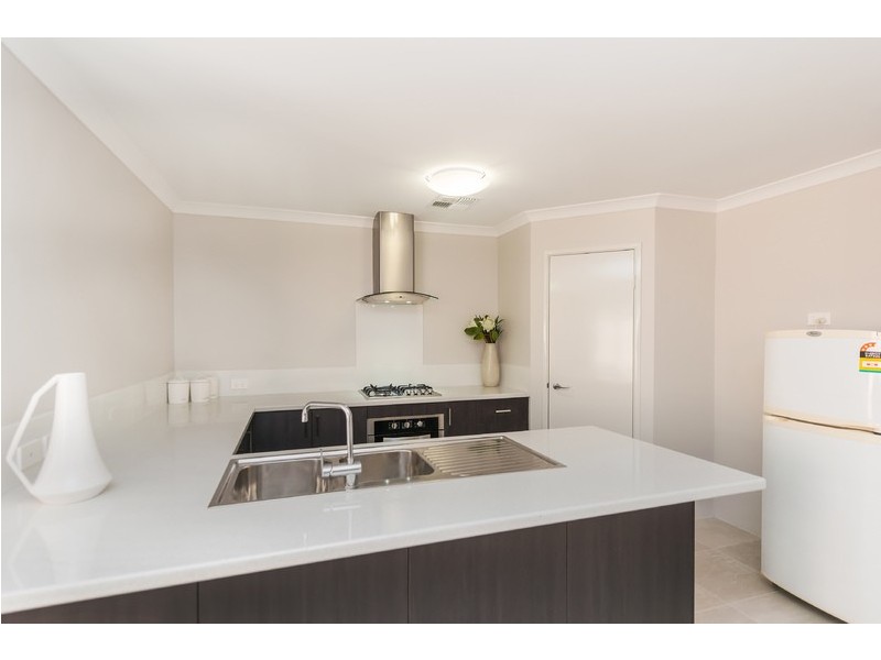 1/169 Leake Street, Belmont WA 6104