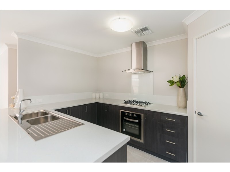 1/169 Leake Street, Belmont WA 6104