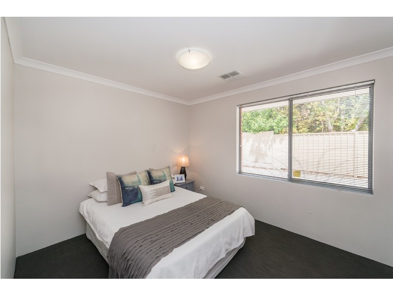 1/169 Leake Street, Belmont WA 6104