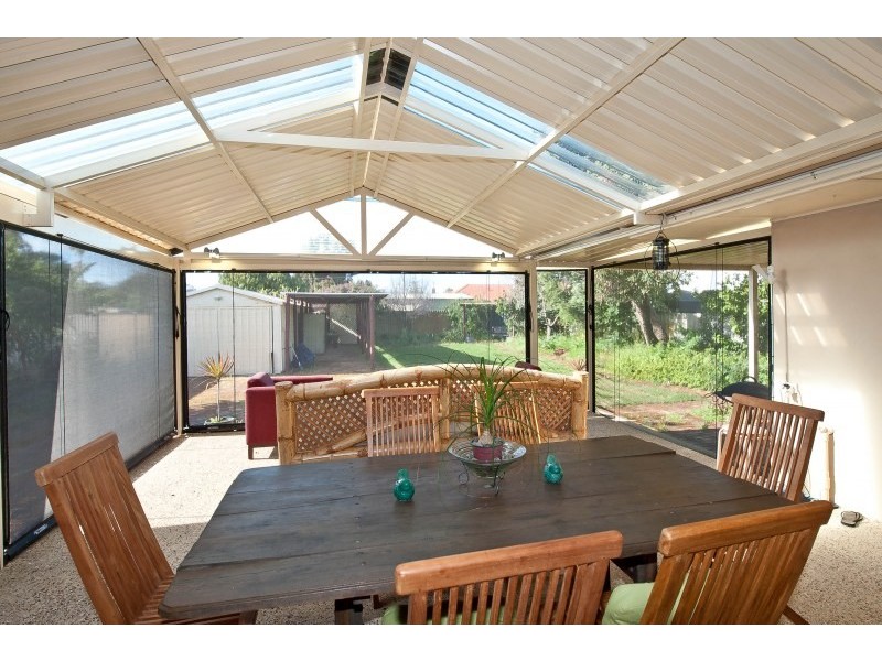 6 Wheatley Place, Kewdale WA 6105