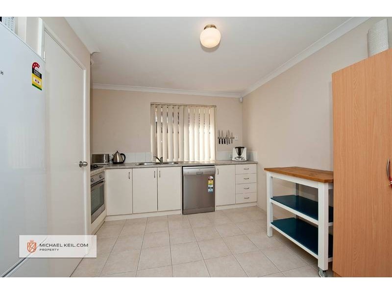 4/6 Hillcrest Road, Kewdale WA 6105