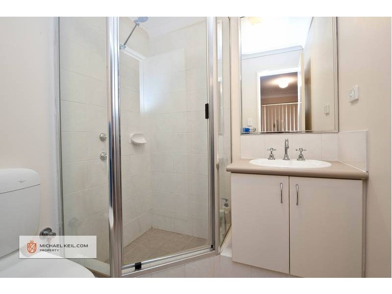 4/6 Hillcrest Road, Kewdale WA 6105