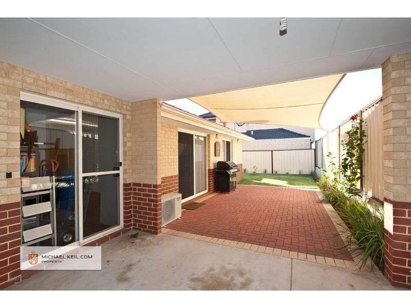 4/6 Hillcrest Road, Kewdale WA 6105