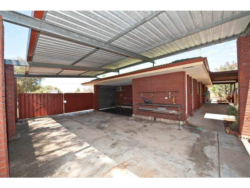 19 Kestal Place, Kewdale WA 6105