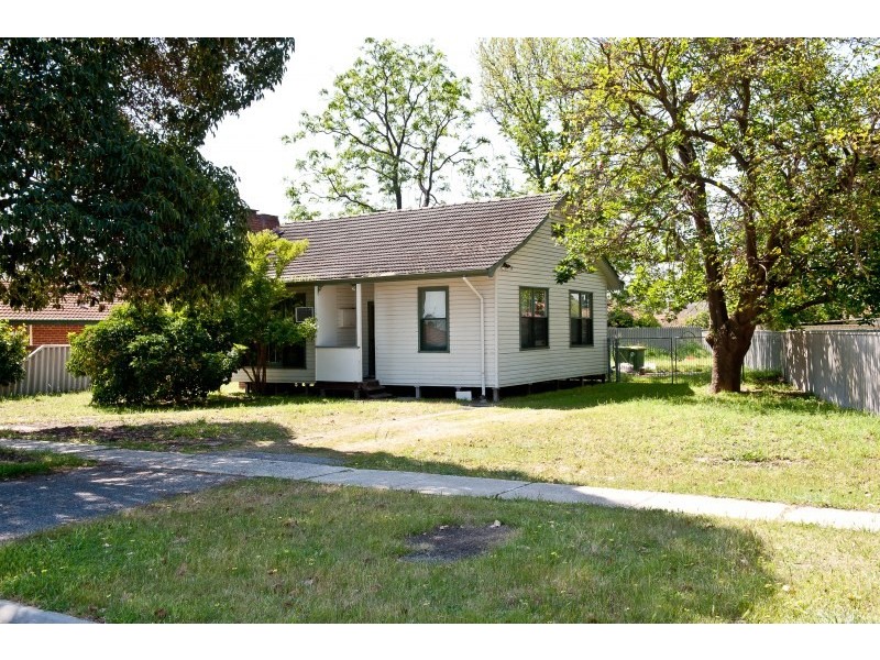 19 Gregory Street, Belmont WA 6104