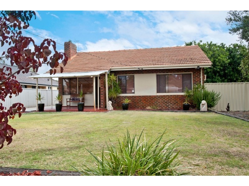 44 Kennerly Street, Cloverdale WA 6105