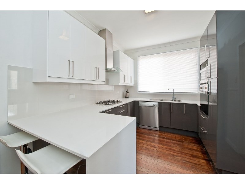 44 Kennerly Street, Cloverdale WA 6105