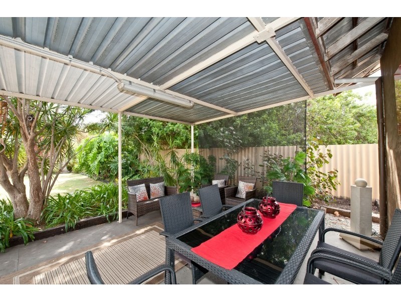 44 Kennerly Street, Cloverdale WA 6105