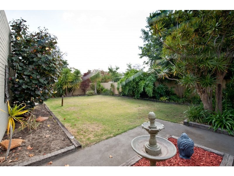 44 Kennerly Street, Cloverdale WA 6105