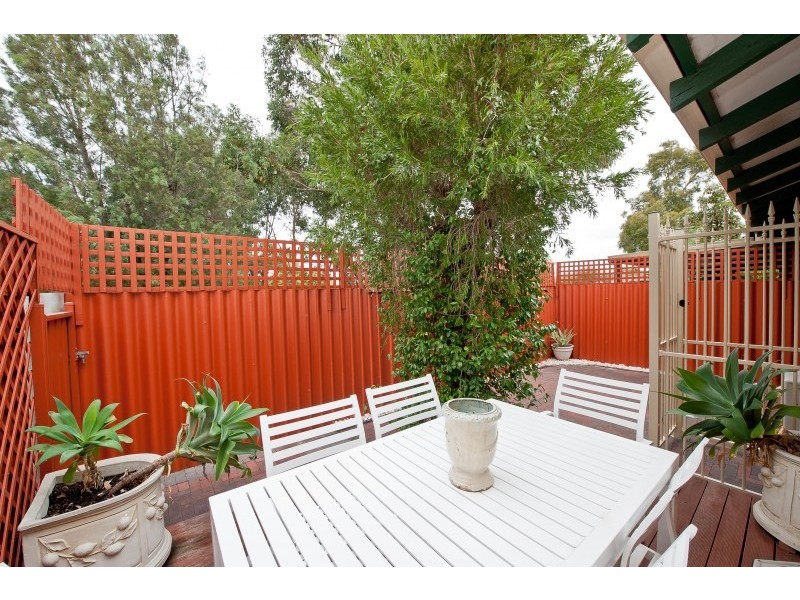 20/294 Knutsford Avenue, Kewdale WA 6105