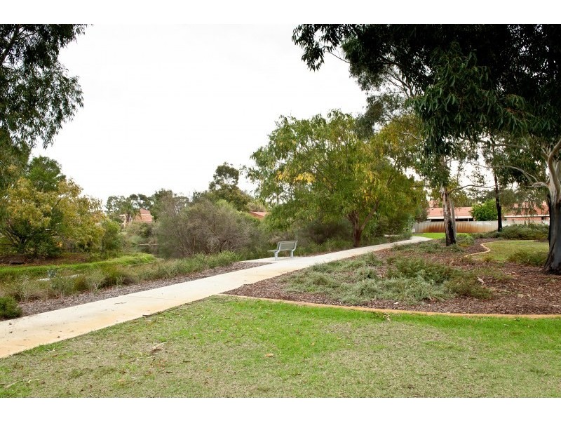 20/294 Knutsford Avenue, Kewdale WA 6105