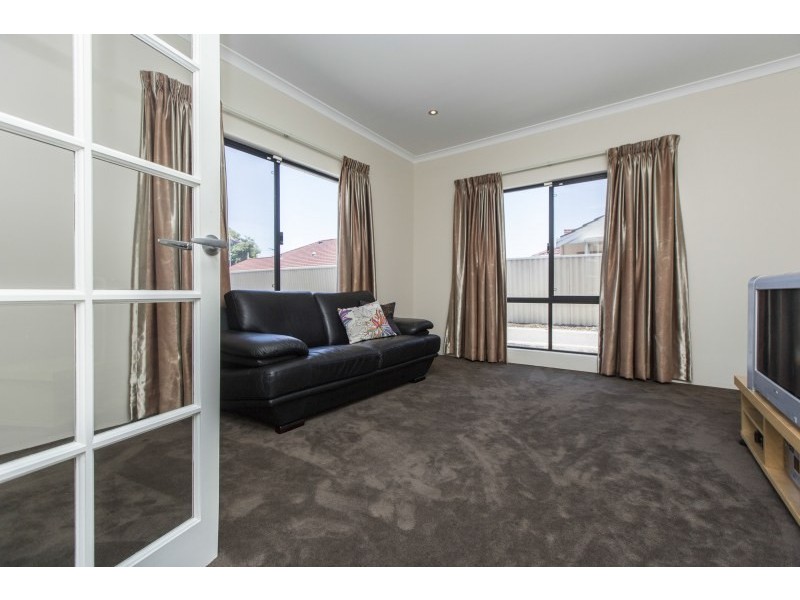 117A Armadale Road, Rivervale WA 6103