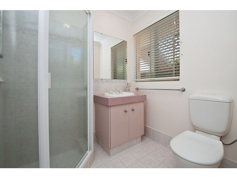 2 Walsh Ave, Redcliffe WA 6104