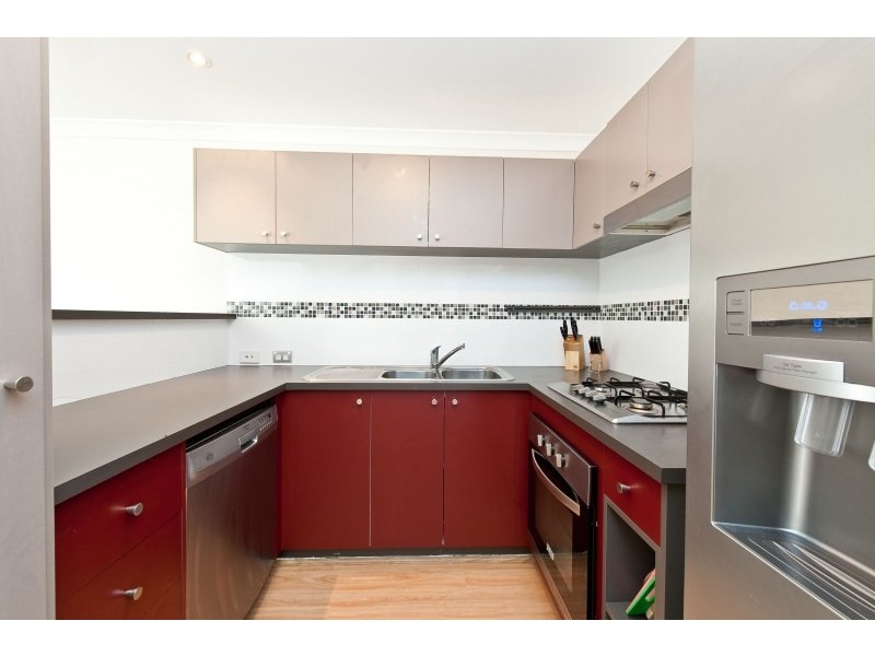 1/334 Fulham Street, Cloverdale WA 6105