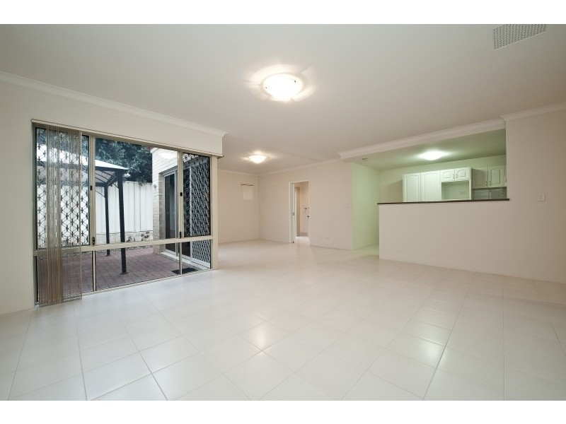 7/8 Forster Avenue, Lathlain WA 6100