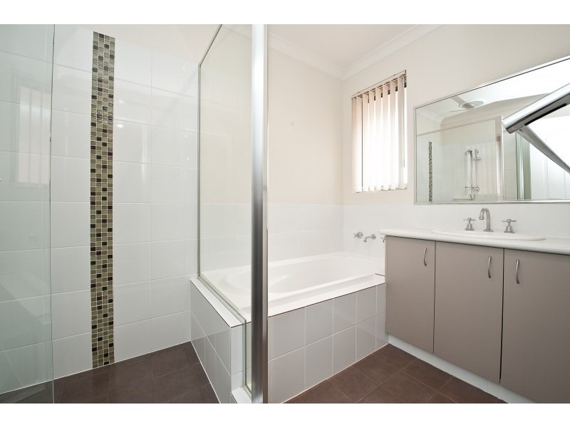 7/8 Forster Avenue, Lathlain WA 6100