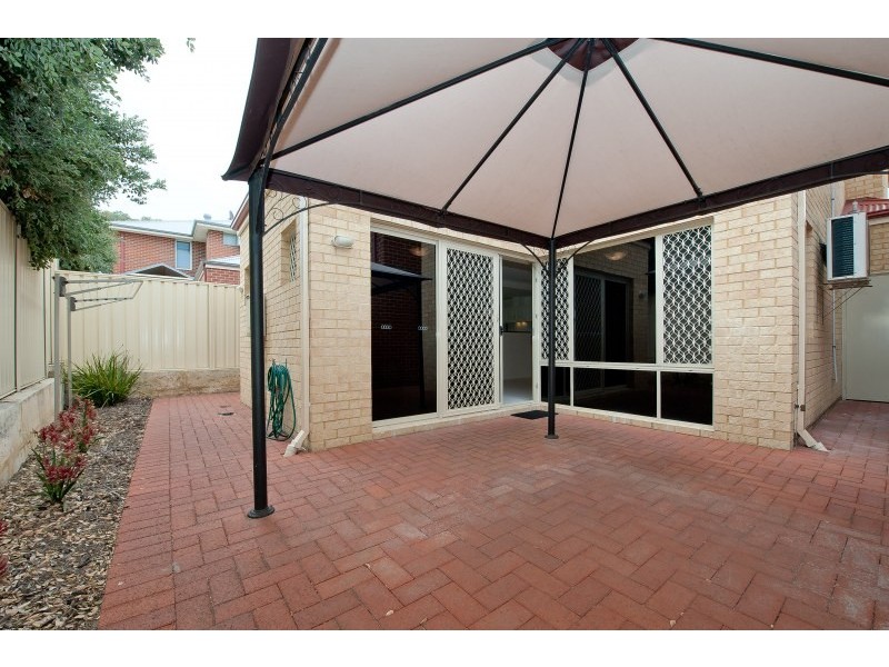 7/8 Forster Avenue, Lathlain WA 6100