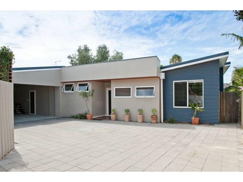 15A Goodall Street, Cloverdale WA 6105