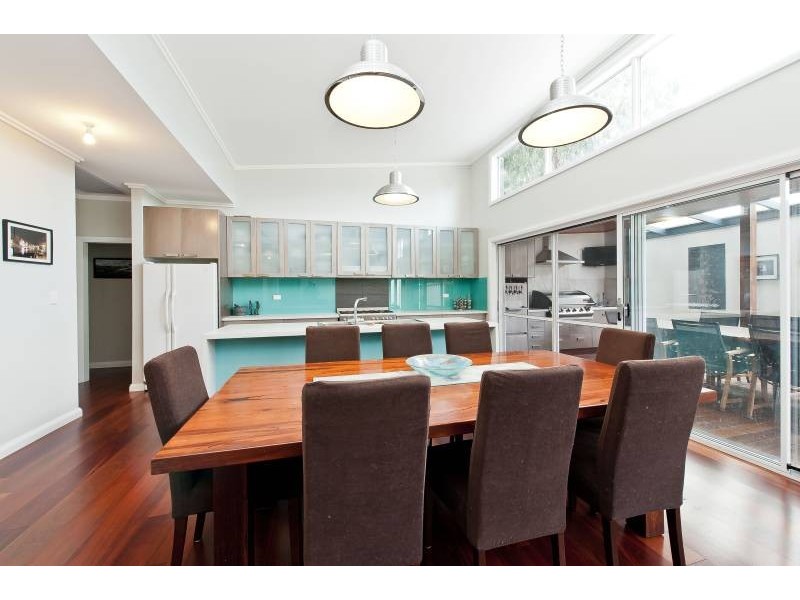 15A Goodall Street, Cloverdale WA 6105