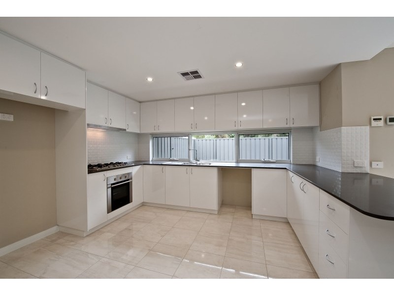 292 Kew Street, Cloverdale WA 6105