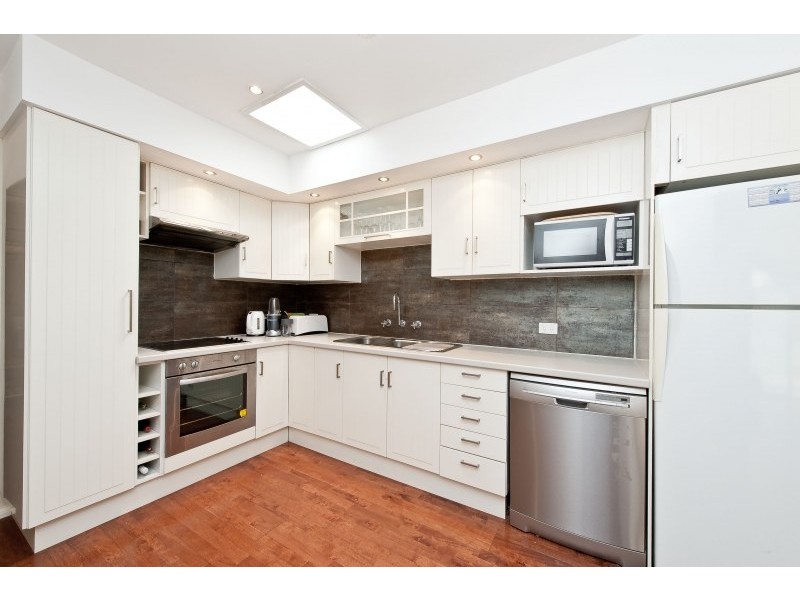 8/156 Gwenyfred Road, Kensington WA 6151