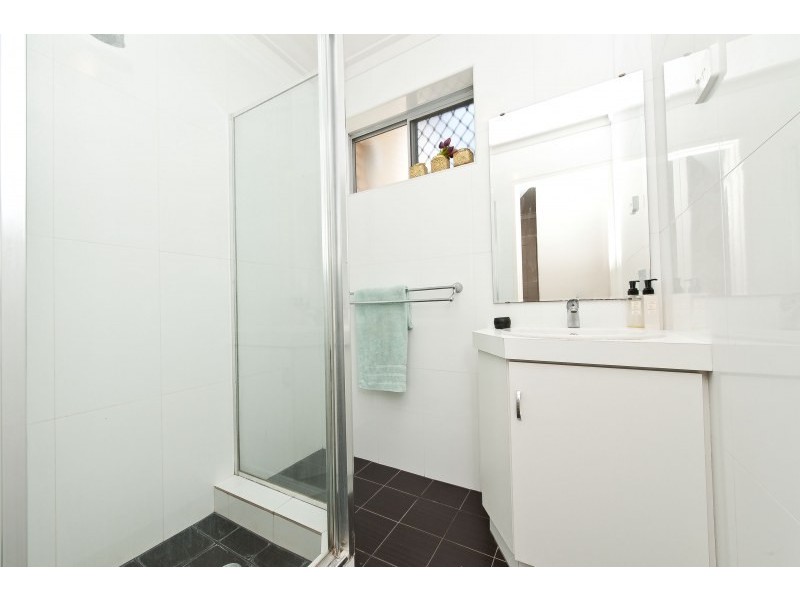 8/156 Gwenyfred Road, Kensington WA 6151