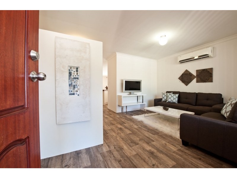 96 Gladstone Road, Rivervale WA 6103