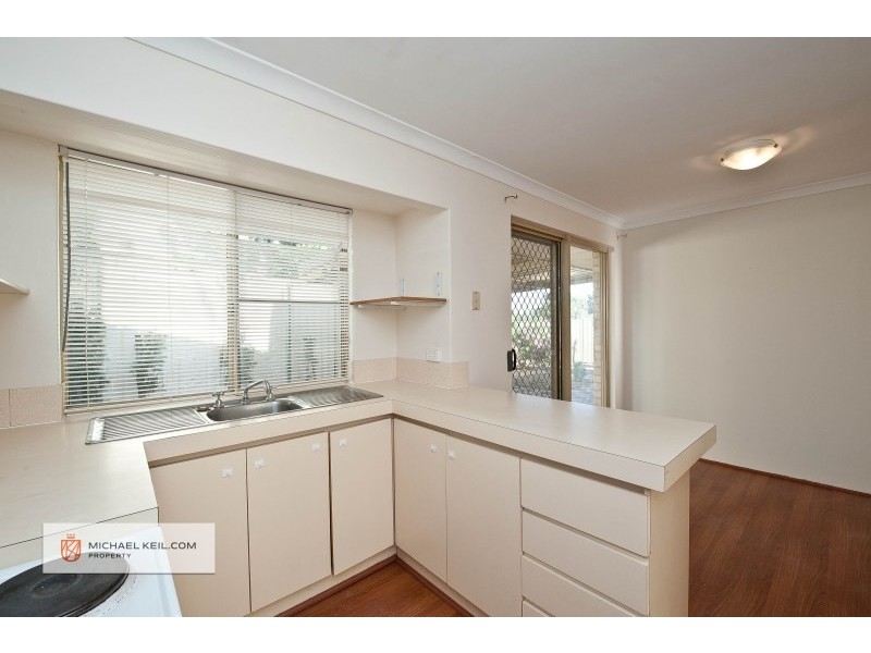 14B The Crescent, Redcliffe WA 6104