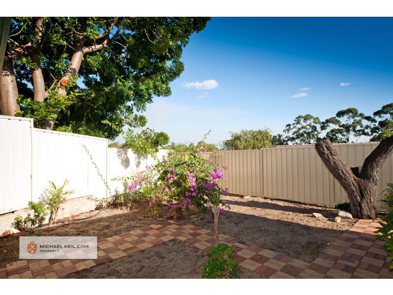 14B The Crescent, Redcliffe WA 6104