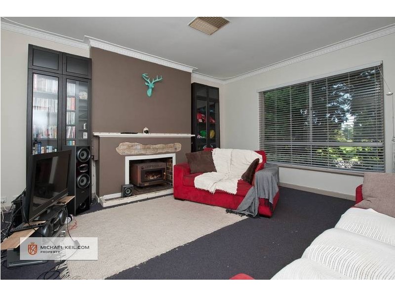 102 Hill View Terrace, St James WA 6102