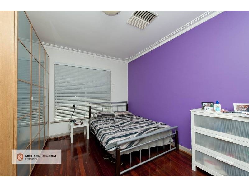 102 Hill View Terrace, St James WA 6102