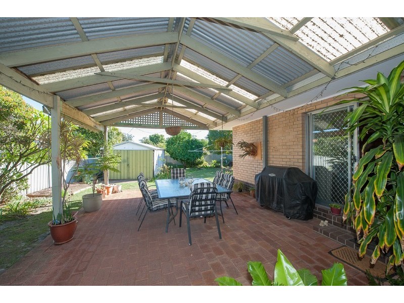 17 Wendron Street, Cloverdale WA 6105