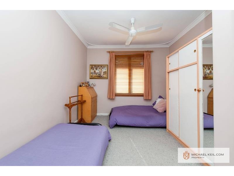 17 Wendron Street, Cloverdale WA 6105