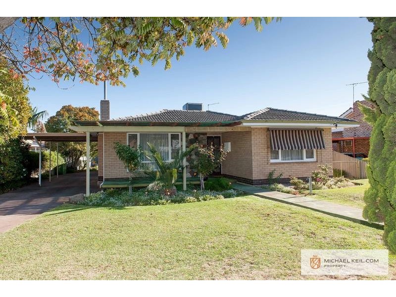 17 Wendron Street, Cloverdale WA 6105