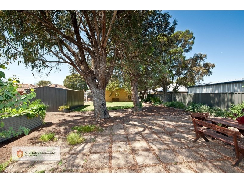 16 Gregory Street, Belmont WA 6104