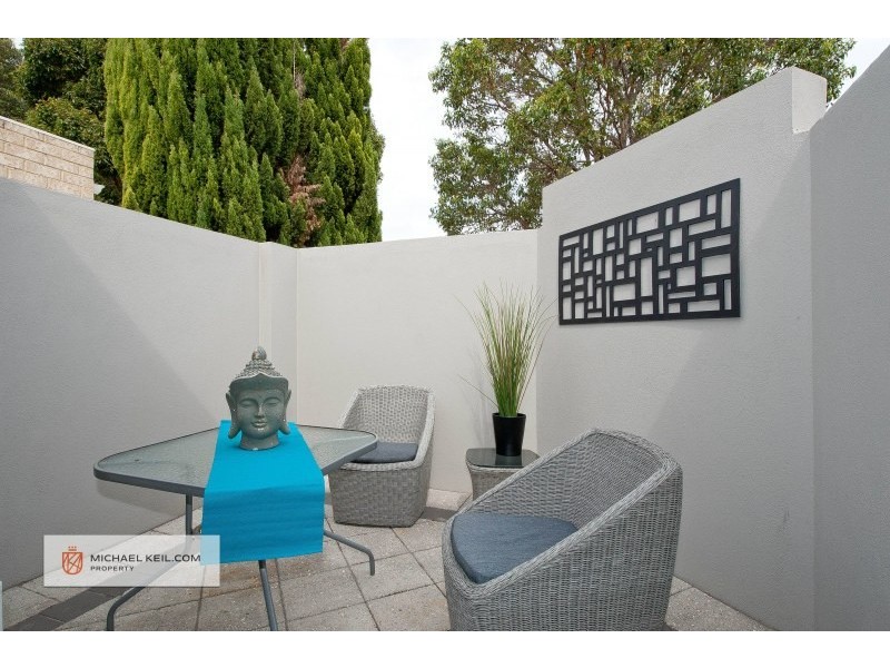 25 Klem Ave, Redcliffe WA 6104