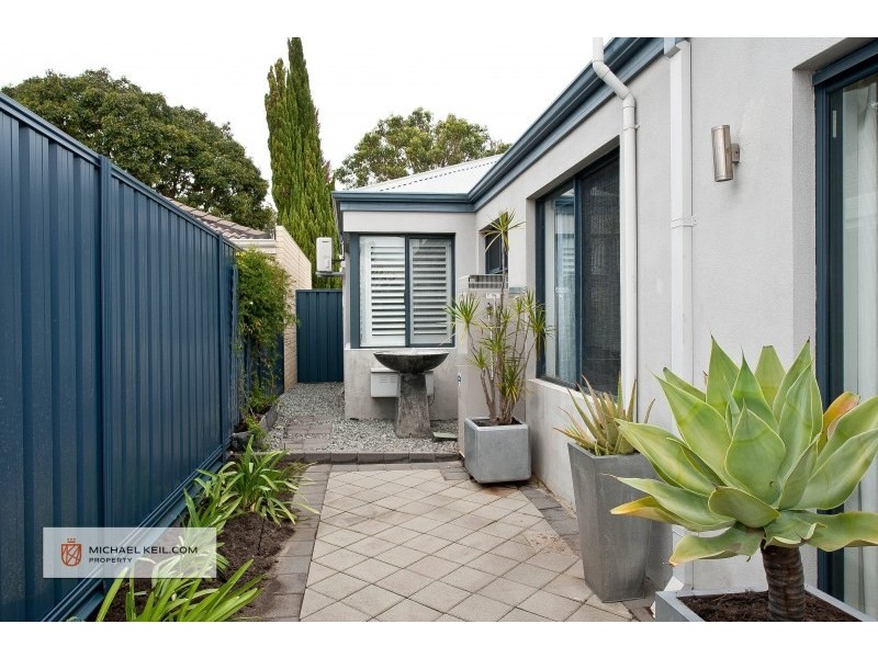 25 Klem Ave, Redcliffe WA 6104